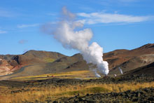 Blásandi borhola í Bjarnaflagi